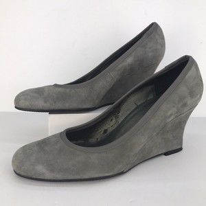 Vaneli Women's Gray Genuine Suede Wedge Pumps Size 6